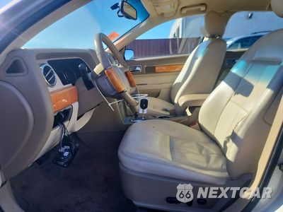 Zdjęcie 7 z 12 samochodu: 2008 LINCOLN MKZ VIN:3LNHM28T98R616160 - miniatura