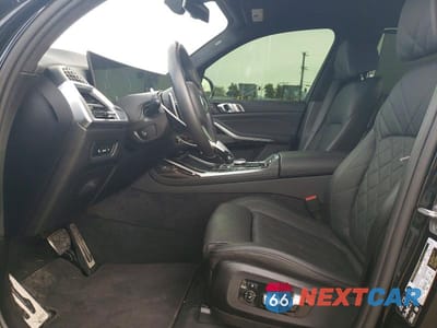 Zdjęcie 7 z 13 samochodu: 2024 BMW X7 XDRIVE40I VIN:5UX23EM02R9W04714 - miniatura