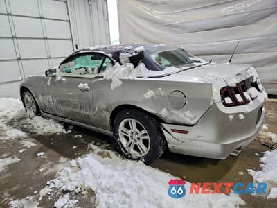 Drugie zdjęcie samochodu z przodu: 2014 FORD MUSTANG VIN:1ZVBP8EM4E5220361 - miniatura