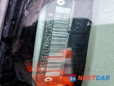 Zdjęcie 13 z 13 samochodu: 1998 CHEVROLET TAHOE C1500 VIN:1GNEC13R4WJ375753 - miniatura