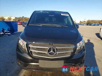 Piąte zdjęcie samochodu w środku: 2018 MERCEDES-BENZ METRIS VIN:WD4PG2EE3J3411909 - miniatura