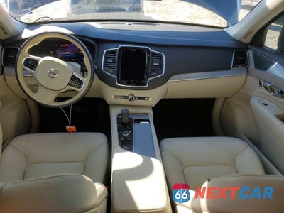 Zdjęcie 8 z 13 samochodu: 2025 VOLVO XC90 CORE VIN:YV4M12PJ9S1318167 - miniatura