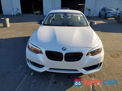 Piąte zdjęcie samochodu w środku: 2014 BMW 228 I VIN:WBA1F5C55EV246296 - miniatura