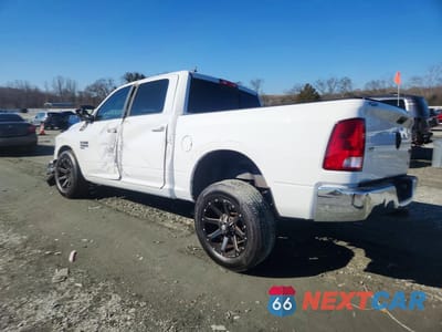 Drugie zdjęcie samochodu z przodu: 2019 RAM 1500 CLASSIC SLT VIN:1C6RR7LG5KS595912 - miniatura