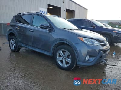 Czwarte zdjęcie samochodu z boku: 2015 TOYOTA RAV4 XLE VIN:2T3RFREV2FW307950 - miniatura