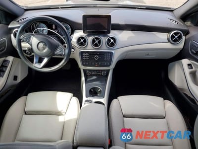 Zdjęcie 8 z 11 samochodu: 2017 MERCEDES-BENZ GLA 250 4MATIC VIN:WDCTG4GB2HJ304714 - miniatura