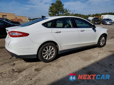 Trzecie zdjęcie samochodu z tyłu: 2015 FORD FUSION S VIN:3FA6P0G76FR254139 - miniatura