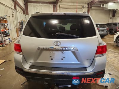Zdjęcie 6 z 13 samochodu: 2011 TOYOTA HIGHLANDER LIMITED VIN:5TDDK3EH9BS056420 - miniatura