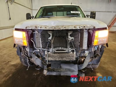 Piąte zdjęcie samochodu w środku: 2012 GMC SIERRA K2500 DENALI VIN:1GT125E81CF178656 - miniatura