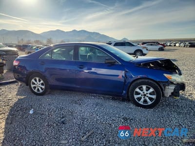 Czwarte zdjęcie samochodu z boku: 2010 TOYOTA CAMRY LE VIN:4T4BF3EK0AR083007 - miniatura