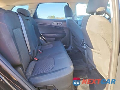 Zdjęcie 11 z 12 samochodu: 2023 KIA SPORTAGE LX VIN:KNDPUCAG4P7053298 - miniatura