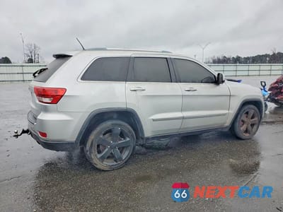 Trzecie zdjęcie samochodu z tyłu: 2011 JEEP GRAND CHEROKEE LAREDO VIN:1J4RR4GGXBC524047 - miniatura