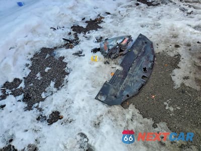 Zdjęcie 12 z 13 samochodu: 2011 LEXUS IS VIN:JTHCF5C28B5046962 - miniatura