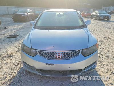 Piąte zdjęcie samochodu w środku: 2010 HONDA CIVIC LX VIN:2HGFG1B66AH504645 - miniatura
