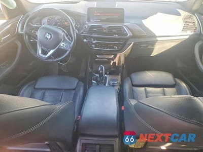Zdjęcie 8 z 12 samochodu: 2019 BMW X3 XDRIVE30I VIN:5UXTR9C54KLE12021 - miniatura