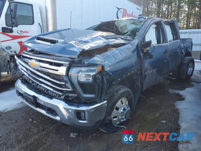 2024 CHEVROLET SILVERADO K3500 LTZ 1GC4YUEY8RF373796 - główne zdjęcie licytacji z USA - miniatura