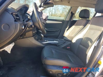 Zdjęcie 7 z 12 samochodu: 2013 BMW X1 XDRIVE28I VIN:WBAVL1C53DVR83322 - miniatura
