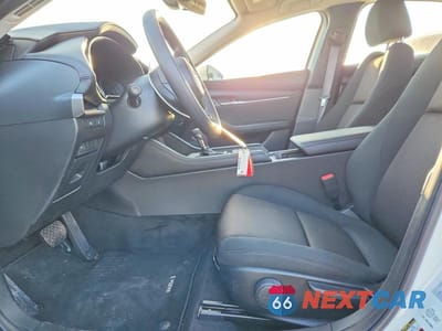 Zdjęcie 7 z 12 samochodu: 2025 MAZDA 3 SELECT SPORT VIN:JM1BPABMXS1798353 - miniatura