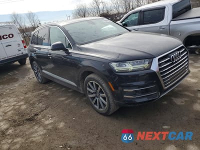 Czwarte zdjęcie samochodu z boku: 2019 AUDI Q7 PRESTIGE VIN:WA1VAAF76KD012690 - miniatura