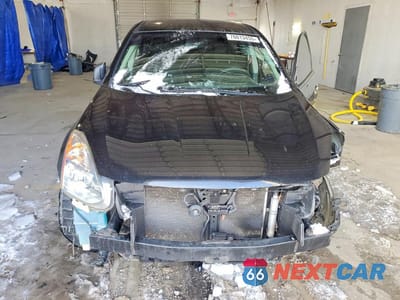Piąte zdjęcie samochodu w środku: 2013 NISSAN ROGUE S VIN:JN8AS5MV3DW662504 - miniatura