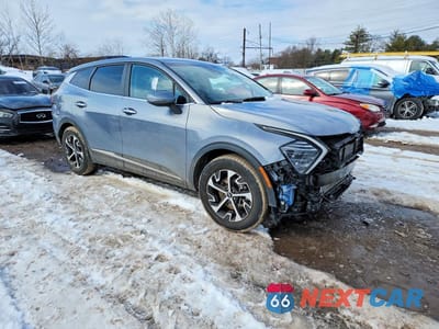 Czwarte zdjęcie samochodu z boku: 2024 KIA SPORTAGE EX VIN:5XYK33DF3RG146058 - miniatura