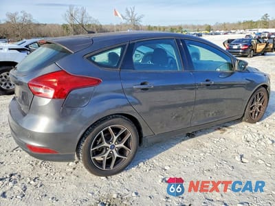 Trzecie zdjęcie samochodu z tyłu: 2017 FORD FOCUS SEL VIN:1FADP3M2XHL311767 - miniatura