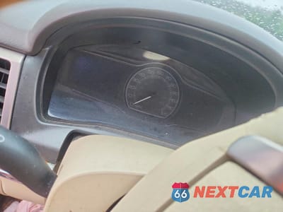 Zdjęcie 9 z 13 samochodu: 2011 LINCOLN MKZ HYBRID VIN:3LNDL2L33BR762957 - miniatura