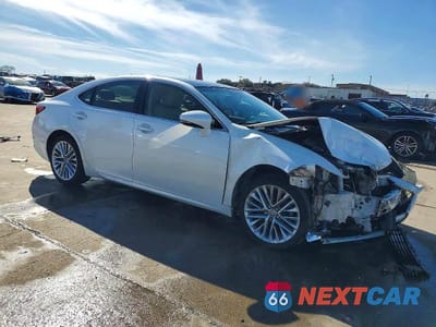 Czwarte zdjęcie samochodu z boku: 2013 LEXUS ES VIN:JTHBK1GG0D2001413 - miniatura