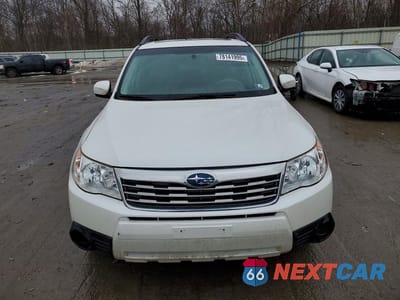 Piąte zdjęcie samochodu w środku: 2010 SUBARU FORESTER 2.5X PREMIUM VIN:JF2SH6CC3AH714378 - miniatura