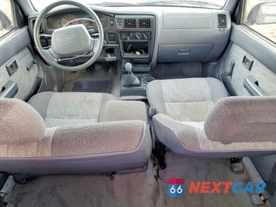 Zdjęcie 8 z 11 samochodu: 1999 TOYOTA TACOMA XTRACAB VIN:4TAVN52N7XZ538032 - miniatura