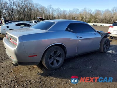 Trzecie zdjęcie samochodu z tyłu: 2016 DODGE CHALLENGER SXT VIN:2C3CDZAG1GH278921 - miniatura