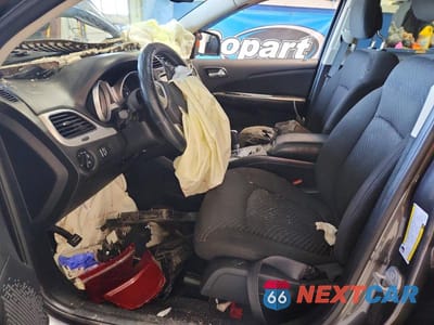 Zdjęcie 7 z 12 samochodu: 2015 DODGE JOURNEY SXT VIN:3C4PDDBG9FT725614 - miniatura
