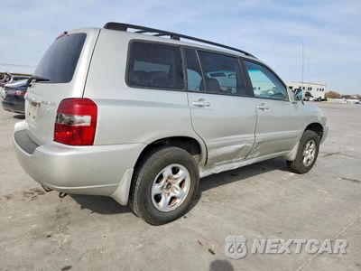 Trzecie zdjęcie samochodu z tyłu: 2004 TOYOTA HIGHLANDER BASE VIN:JTEDD21A540094239 - miniatura