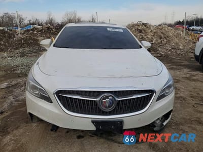 Piąte zdjęcie samochodu w środku: 2018 BUICK LACROSSE PREMIUM VIN:1G4ZS5SS5JU106754 - miniatura