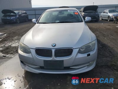 Piąte zdjęcie samochodu w środku: 2011 BMW 335 VIN:WBAKF9C52BE619625 - miniatura