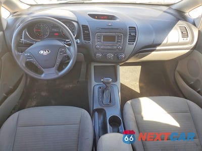 Zdjęcie 8 z 11 samochodu: 2015 KIA FORTE LX VIN:KNAFX4A68F5327187 - miniatura