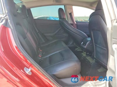 Zdjęcie 10 z 11 samochodu: 2019 TESLA MODEL 3 VIN:5YJ3E1EB8KF193923 - miniatura