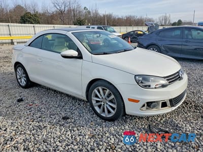 Czwarte zdjęcie samochodu z boku: 2012 VOLKSWAGEN EOS KOMFORT VIN:WVWBW7AH4CV009506 - miniatura