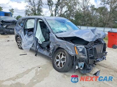Czwarte zdjęcie samochodu z boku: 2022 KIA TELLURIDE EX VIN:5XYP34HC6NG203214 - miniatura