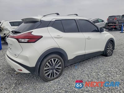 Trzecie zdjęcie samochodu z tyłu: 2023 NISSAN KICKS SV VIN:3N1CP5CV4PL477754 - miniatura