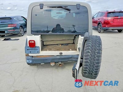 Zdjęcie 6 z 12 samochodu: 2003 JEEP WRANGLER / TJ RUBICON VIN:1J4FA69S93P338050 - miniatura