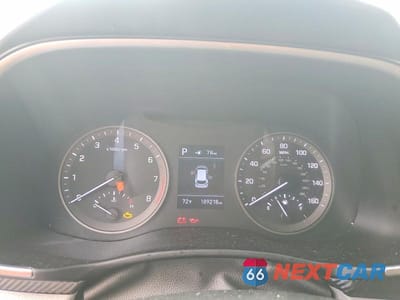 Zdjęcie 9 z 12 samochodu: 2019 HYUNDAI TUCSON SE VIN:KM8J23A43KU903266 - miniatura