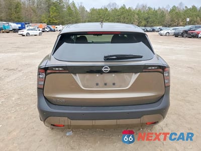 Zdjęcie 6 z 12 samochodu: 2025 NISSAN KICKS SV VIN:3N8AP6CA4SL332153 - miniatura