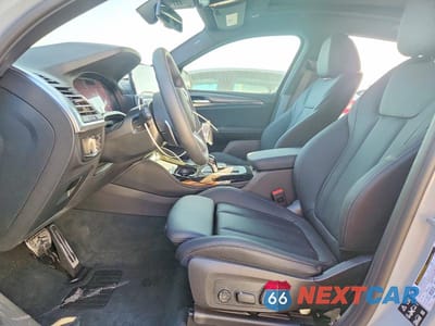 Zdjęcie 7 z 13 samochodu: 2025 BMW X4 XDRIVE30I VIN:5UX33DT0XS9118643 - miniatura