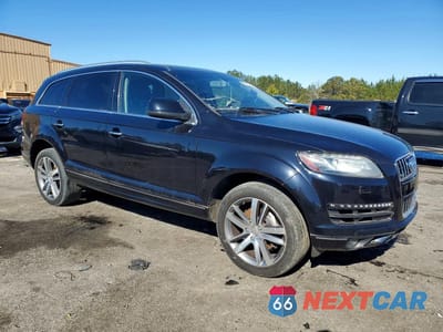 Czwarte zdjęcie samochodu z boku: 2015 AUDI Q7 PREMIUM PLUS VIN:WA1LGAFE3FD020823 - miniatura