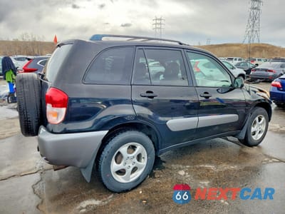 Trzecie zdjęcie samochodu z tyłu: 2002 TOYOTA RAV4 BASE VIN:JTEGH20VX20058890 - miniatura