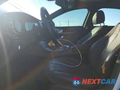 Zdjęcie 7 z 12 samochodu: 2017 MERCEDES-BENZ E 300 4MATIC VIN:WDDZF4KB8HA098329 - miniatura