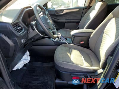 Zdjęcie 7 z 13 samochodu: 2021 FORD ESCAPE S VIN:1FMCU9F66MUA63809 - miniatura