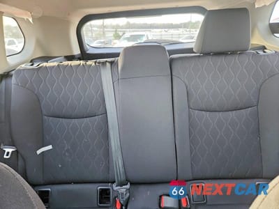 Zdjęcie 10 z 12 samochodu: 2023 TOYOTA COROLLA CROSS LE VIN:7MUBAAAG7PV048101 - miniatura