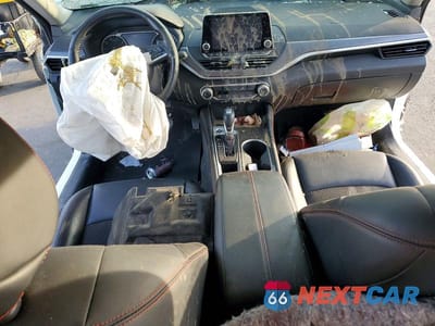 Zdjęcie 8 z 13 samochodu: 2023 NISSAN ALTIMA 2.5 SR VIN:1N4BL4CV1PN387403 - miniatura